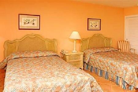 Surf Side Beach Club Mount Pleasant Bilik gambar